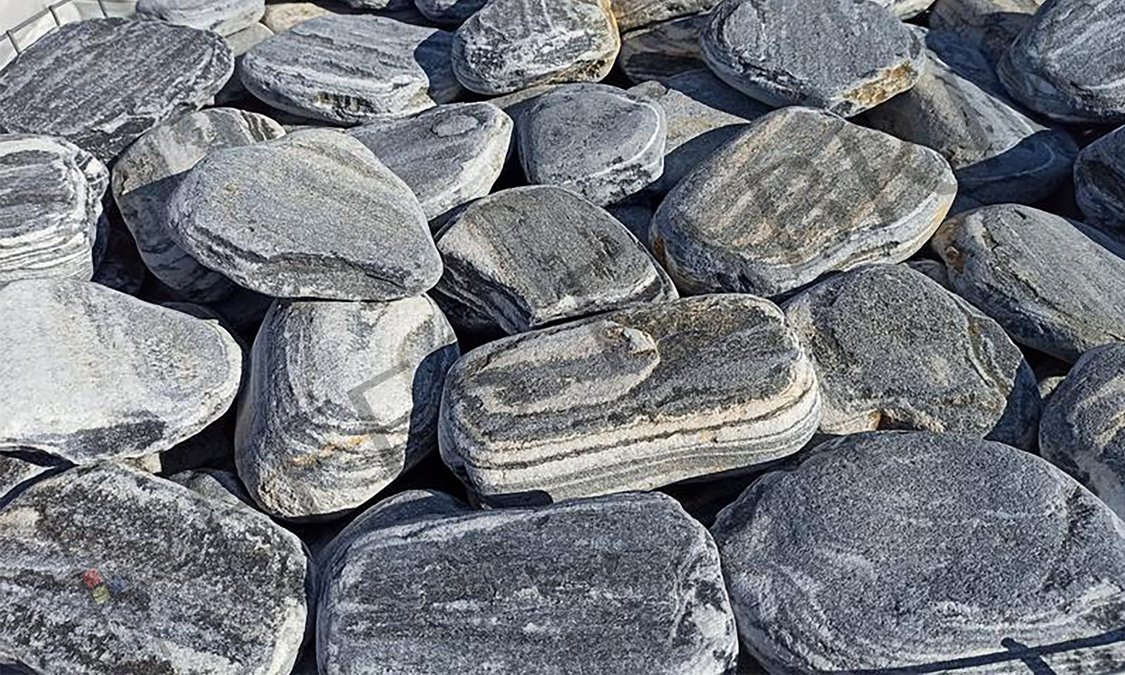 black angle flag stone