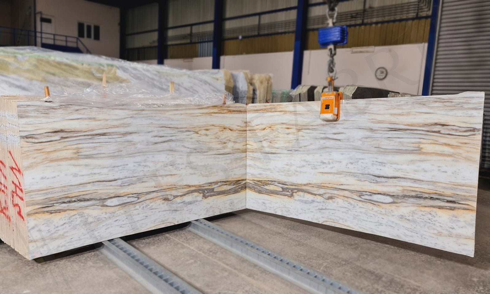 Dolce Vita Marble Bookmatch Slab No. K1191