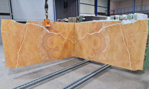 Onyx Bookmatch Slab No.K670