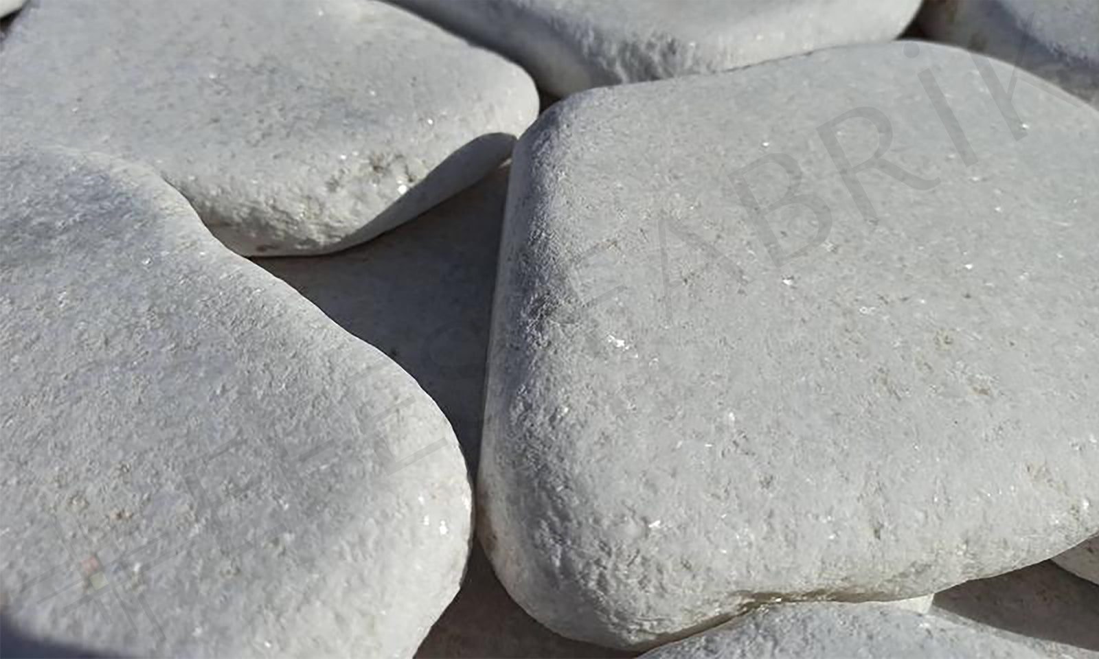 Tumbled White Flag Stone